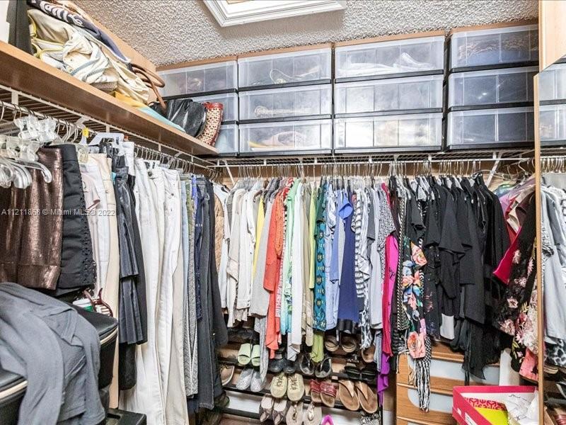 PRESERVE AT CHAPEL TRAIL - Residential