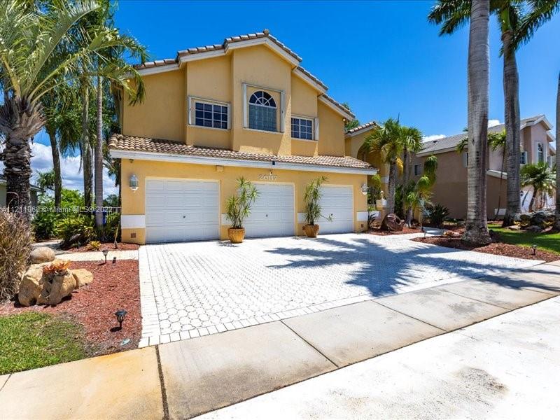 PRESERVE AT CHAPEL TRAIL - Residential