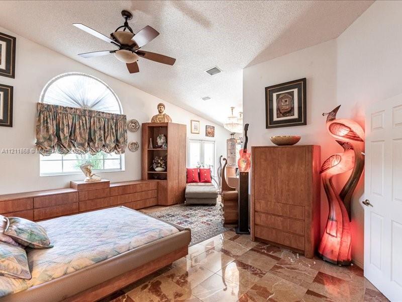 PRESERVE AT CHAPEL TRAIL - Residential