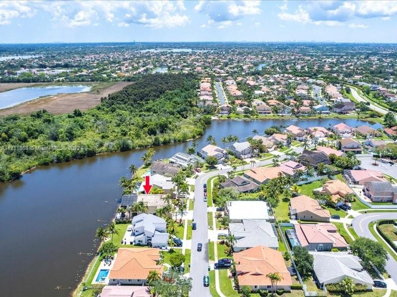 PRESERVE AT CHAPEL TRAIL - Residential