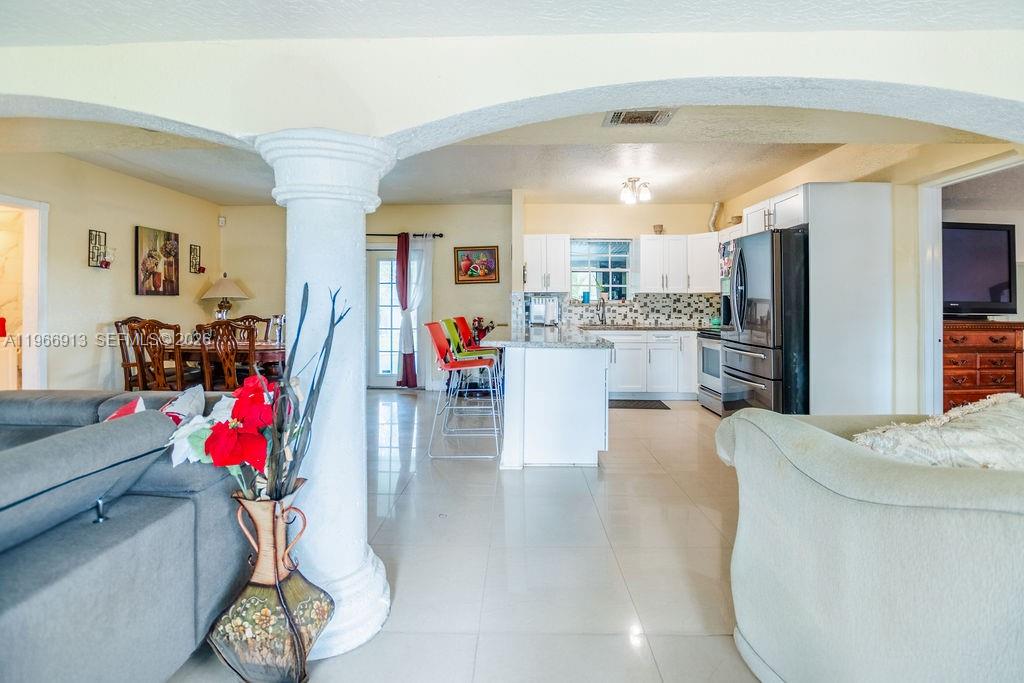 THIRD AMEND PLAT OF PORTI - Residential