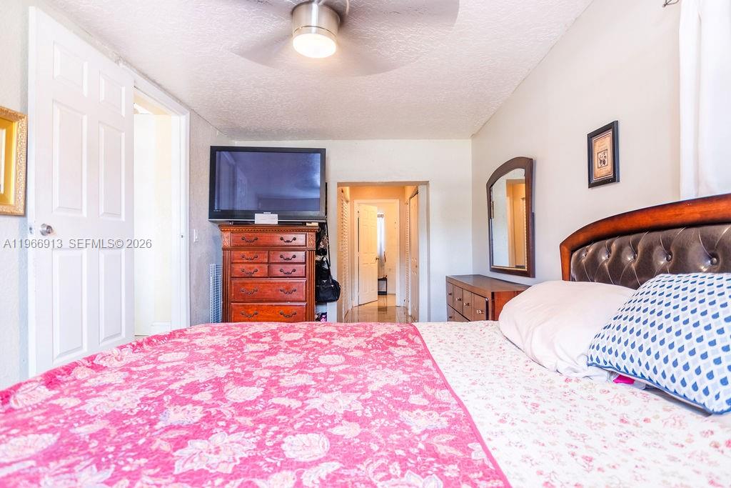 THIRD AMEND PLAT OF PORTI - Residential