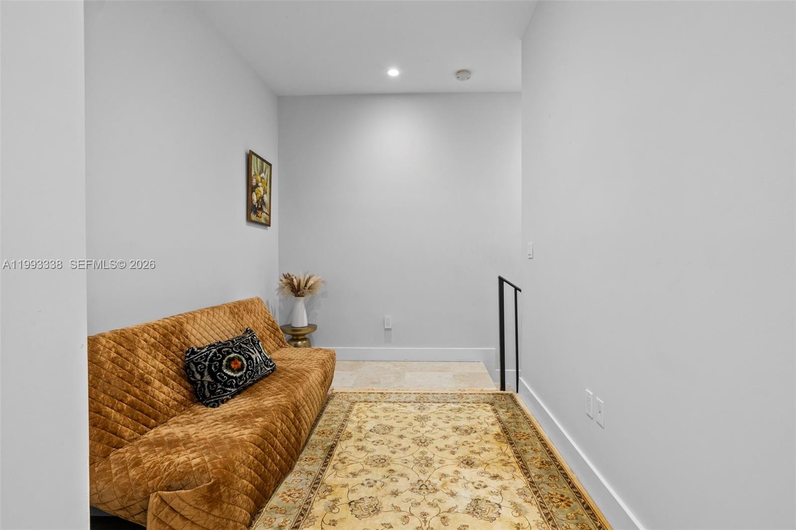 CORNER VIEW TOWNHOMES AT - Residential