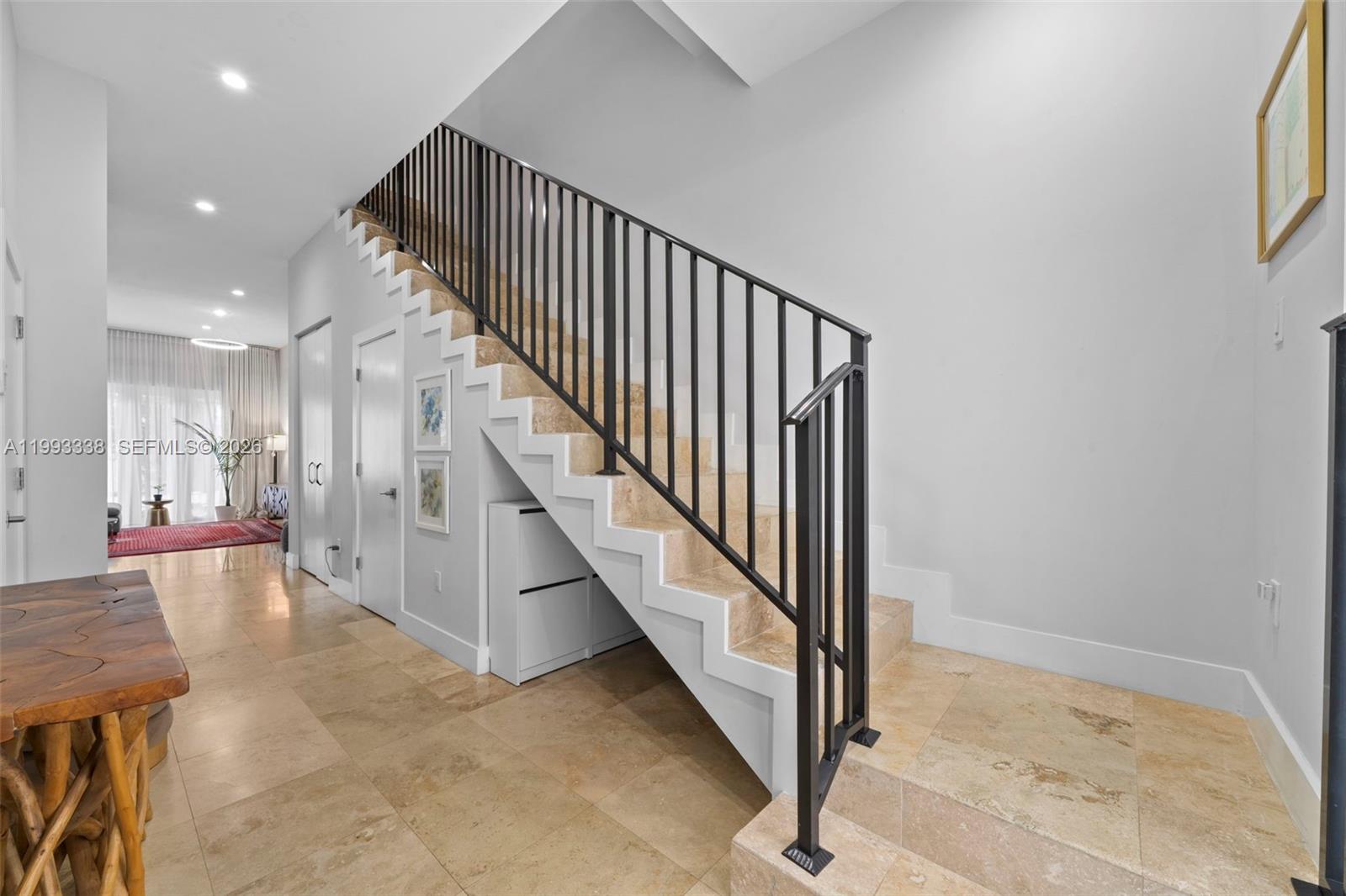 CORNER VIEW TOWNHOMES AT - Residential