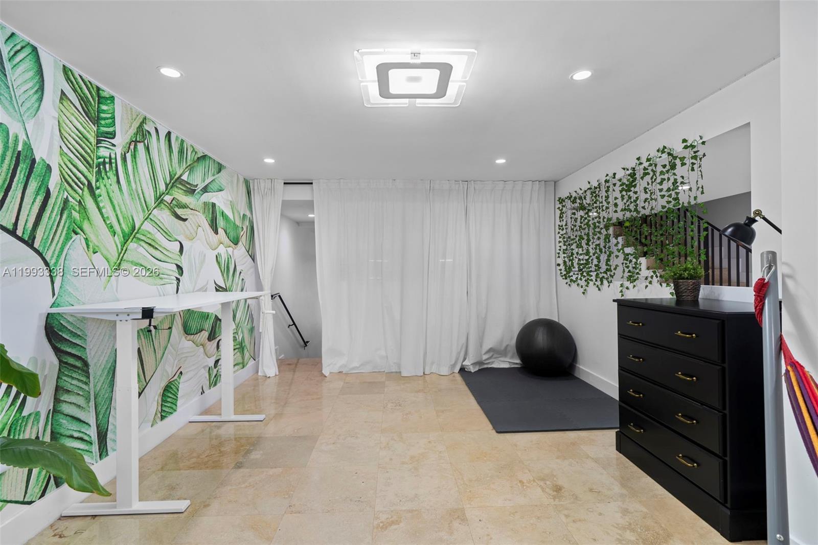 CORNER VIEW TOWNHOMES AT - Residential