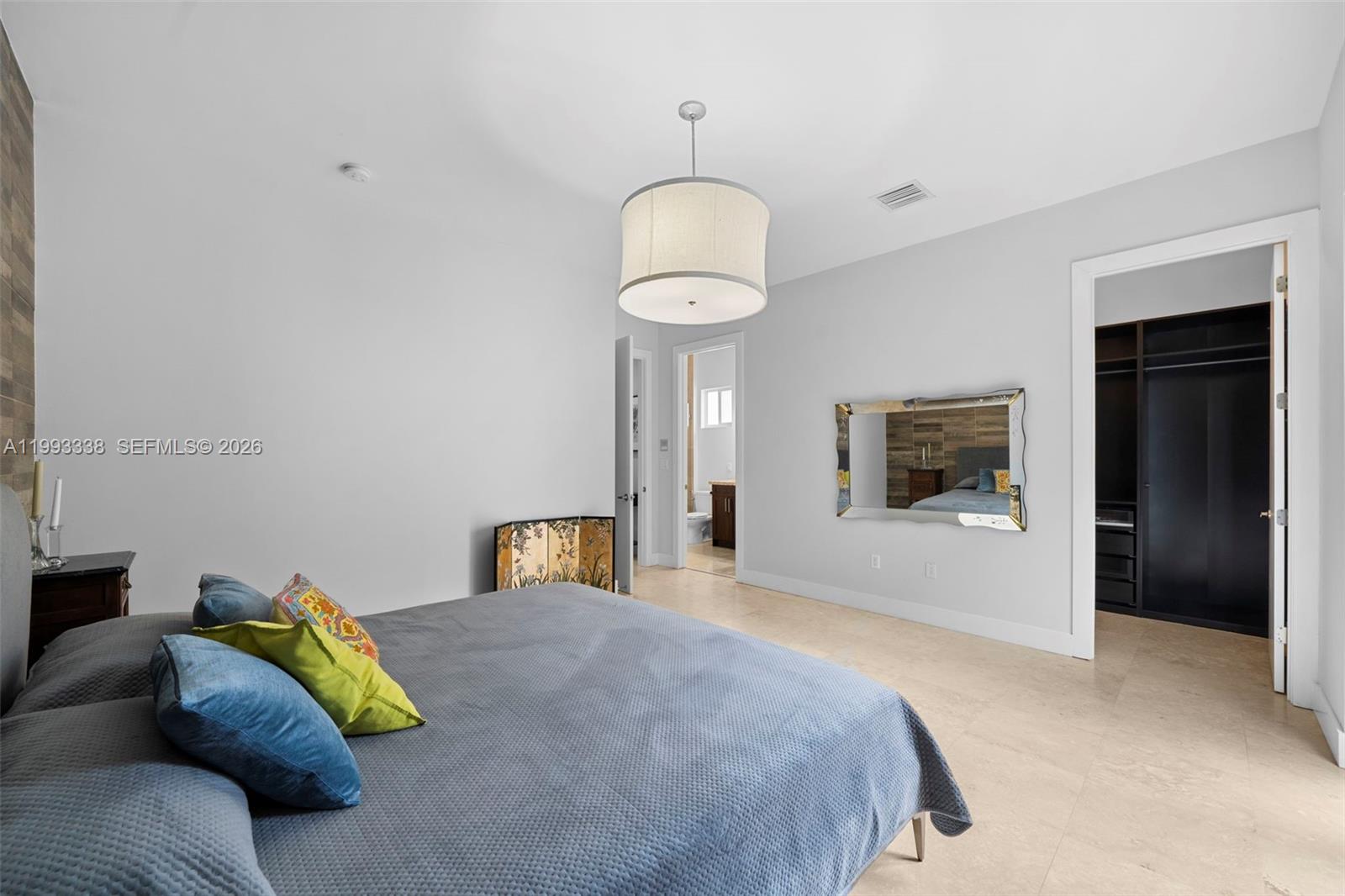 CORNER VIEW TOWNHOMES AT - Residential