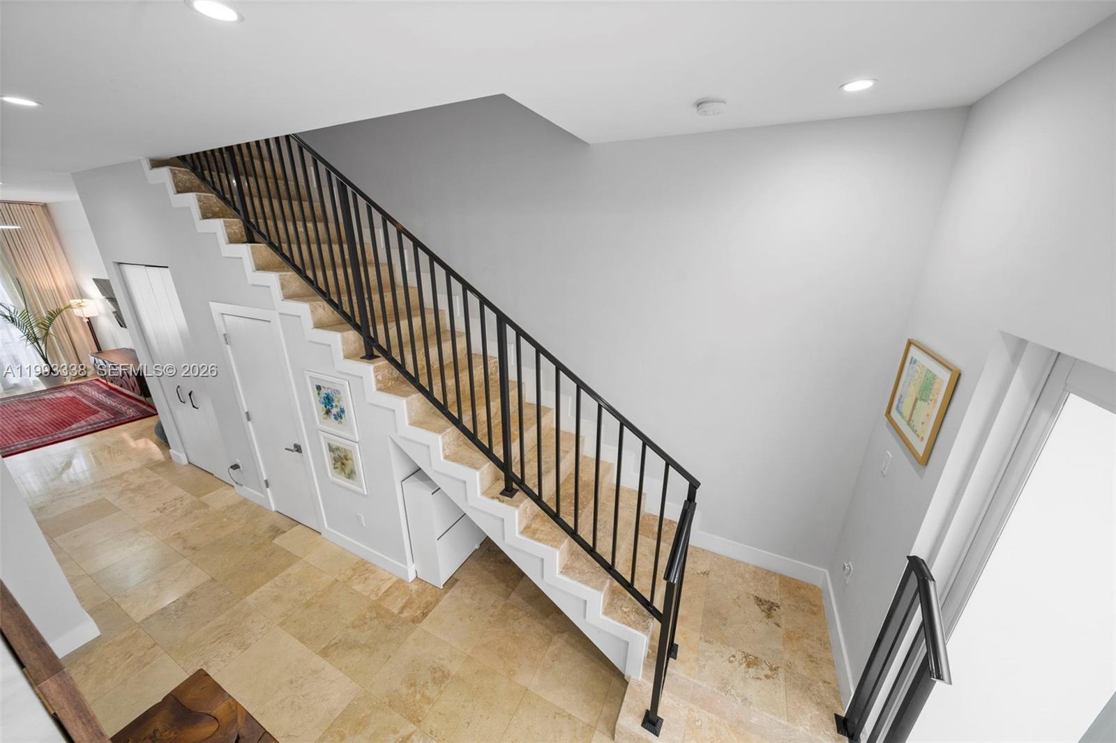 CORNER VIEW TOWNHOMES AT - Residential