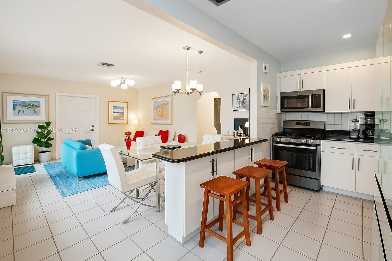 BISCAYNE BCH SUB - Residential