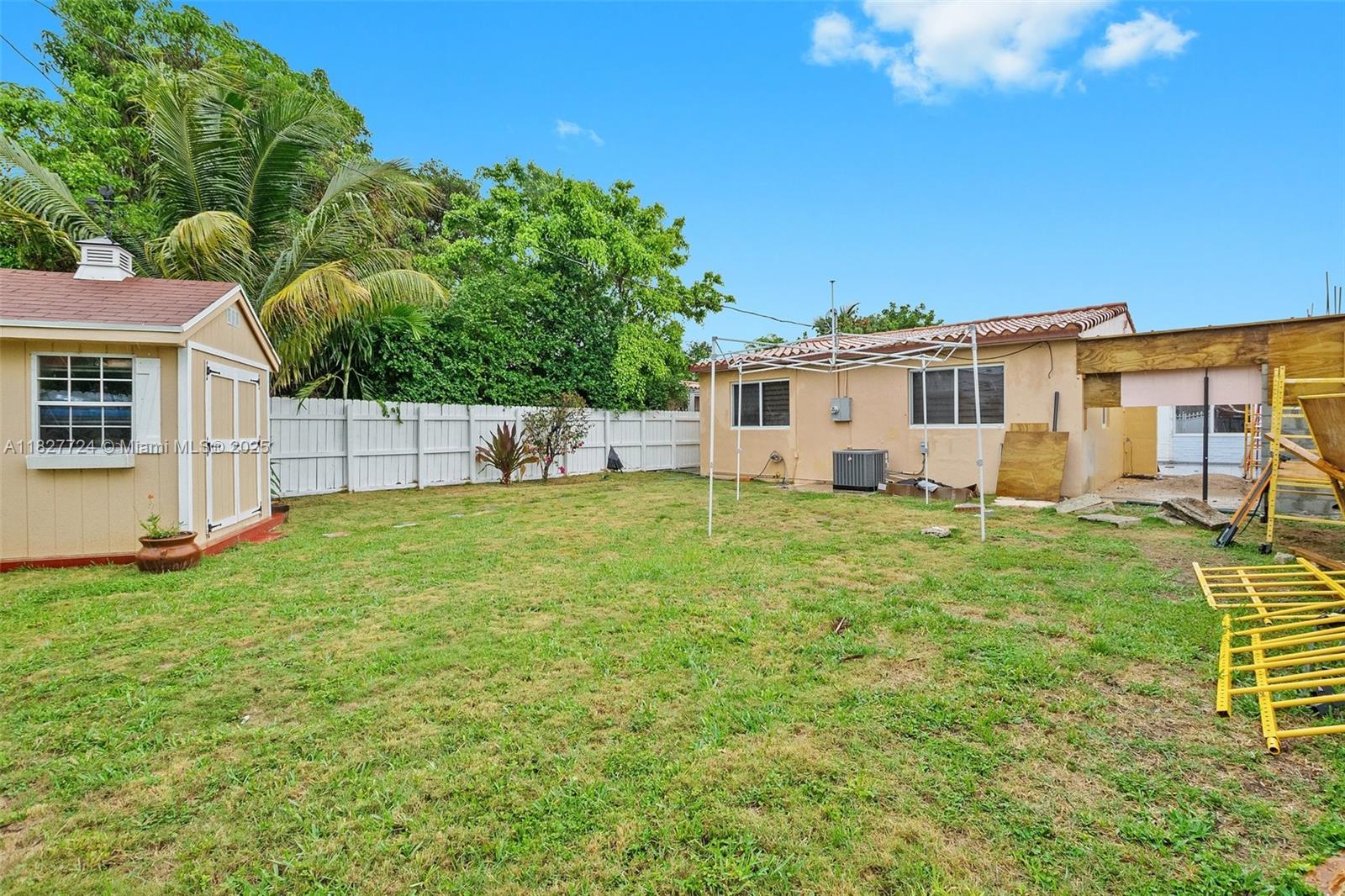 BISCAYNE BCH SUB - Residential