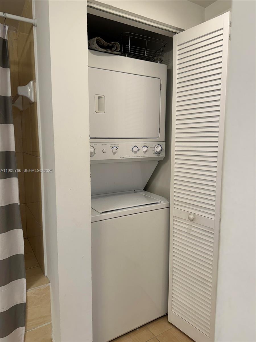 OPERA TOWER CONDO - Residential Lease