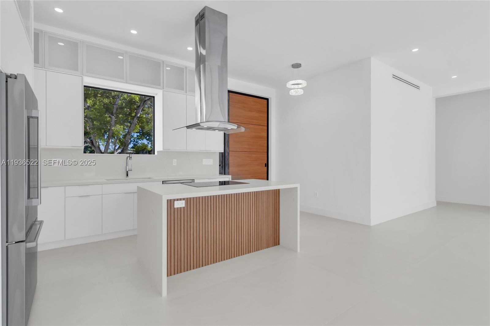 CORONADO HARBOR - Residential