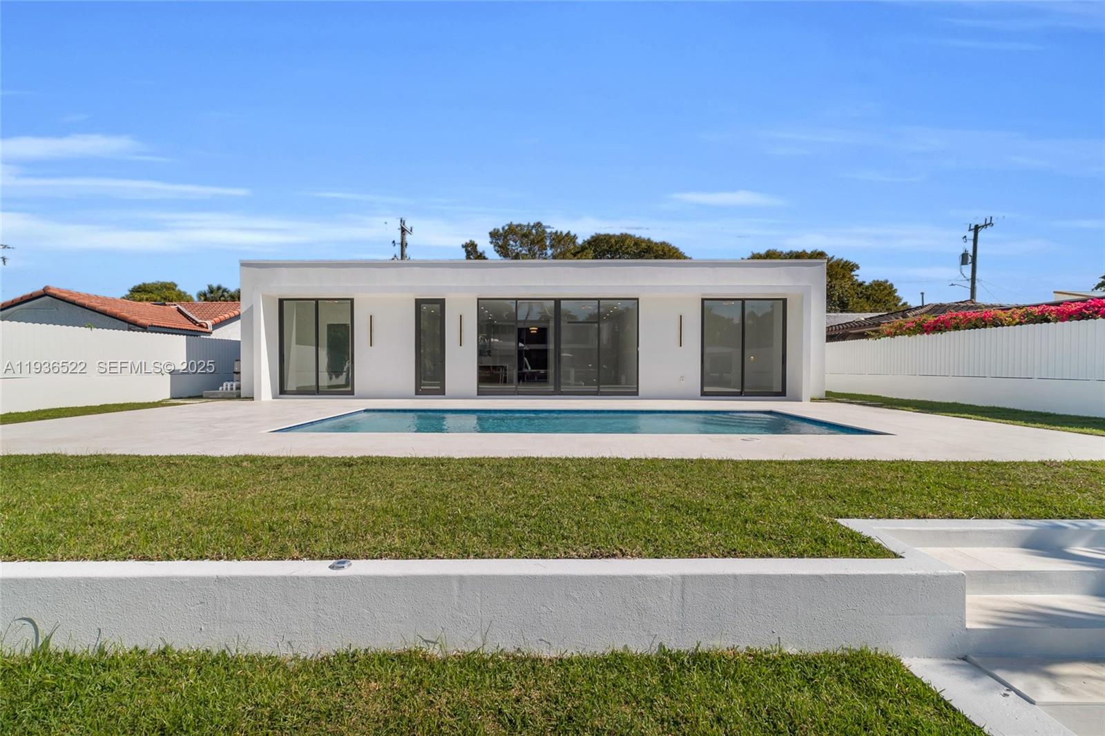 CORONADO HARBOR - Residential