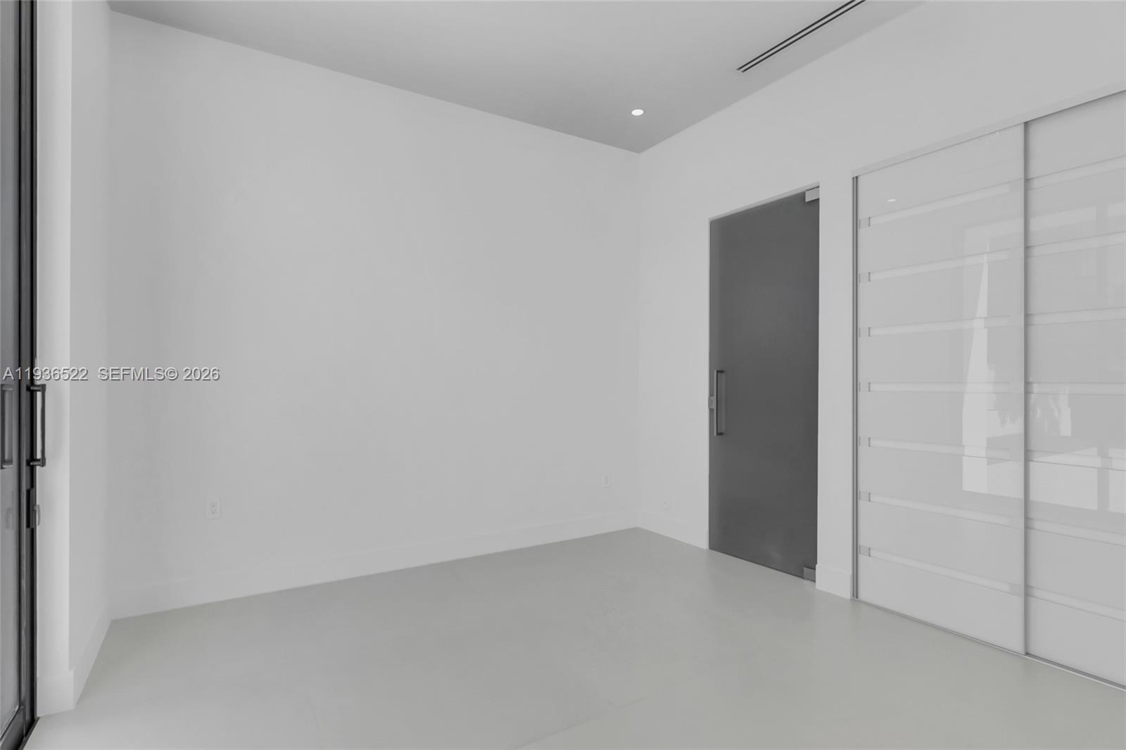 CORONADO HARBOR - Residential