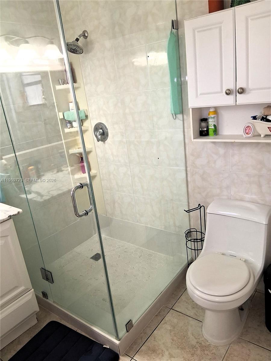 LAGO DEL REY CONDO #2 - Residential Lease