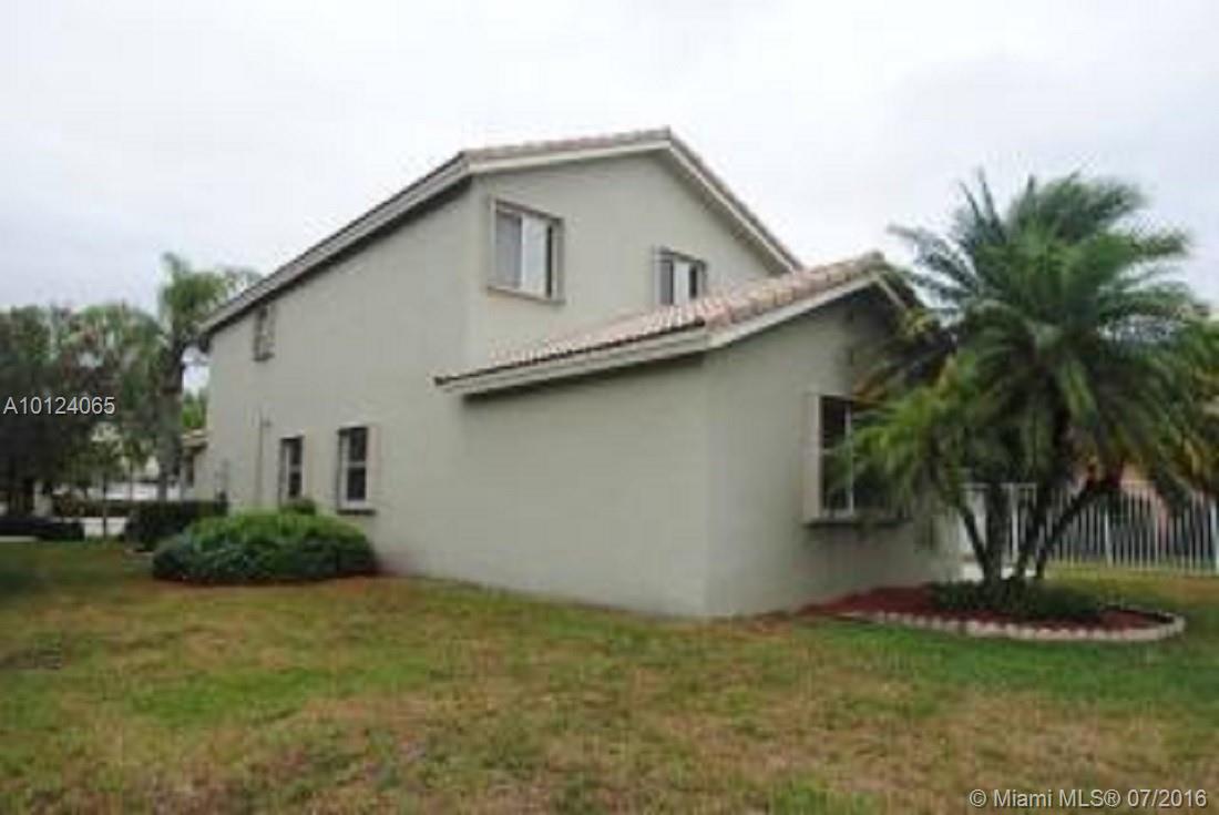 Regency Lakes At Coconut - Residential Lease