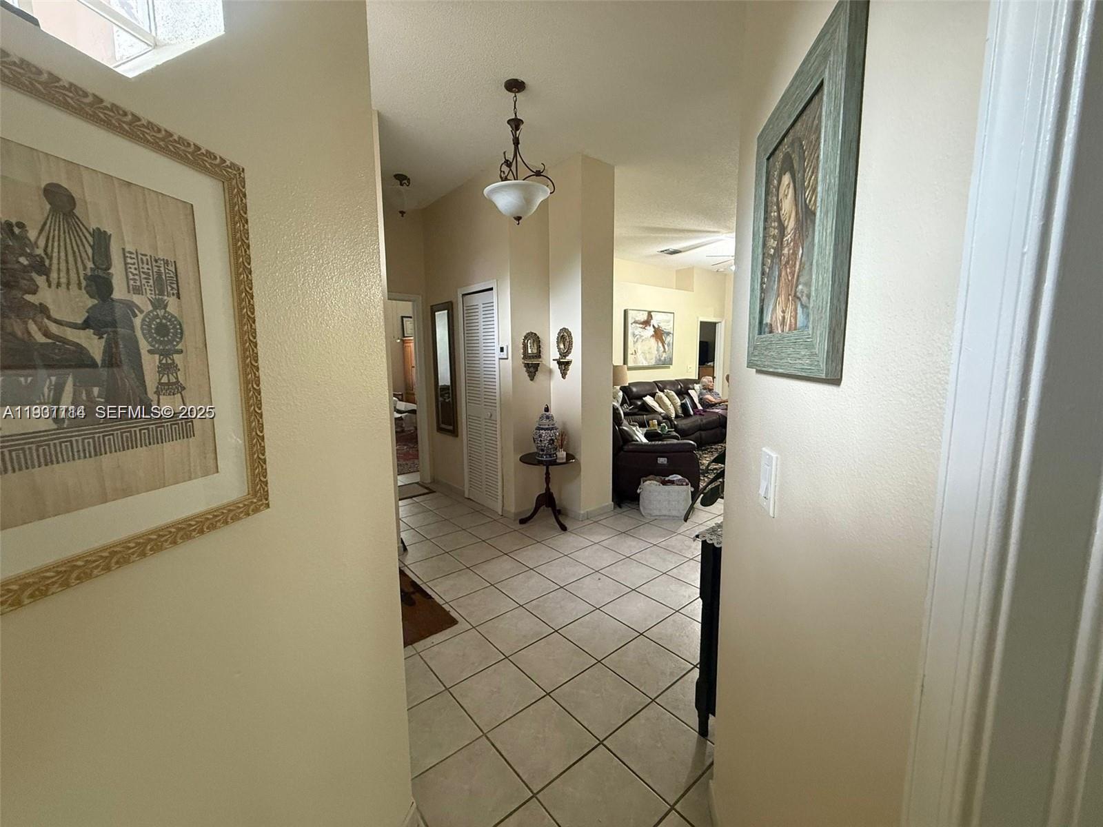 KEYS-GATE NO 1 - Residential