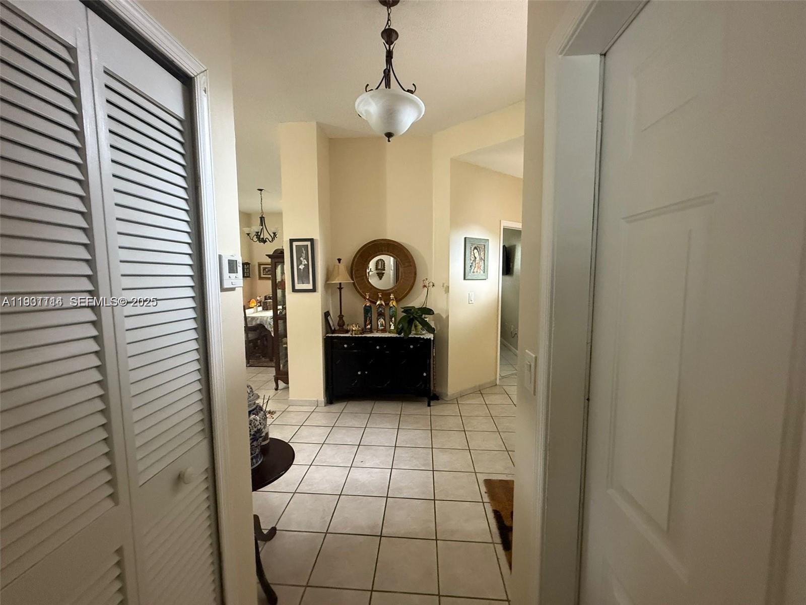 KEYS-GATE NO 1 - Residential