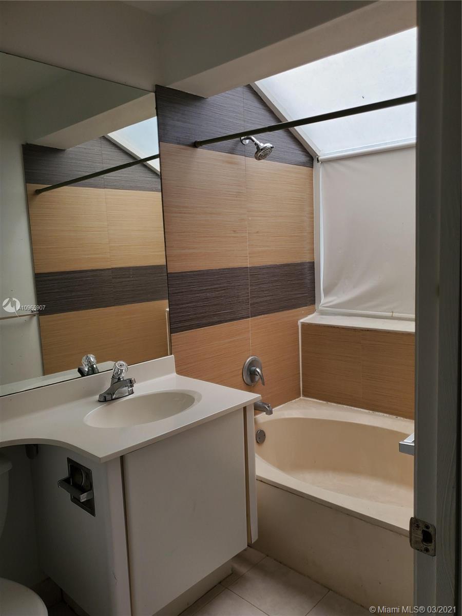 PARC COURT CONDO - Residential