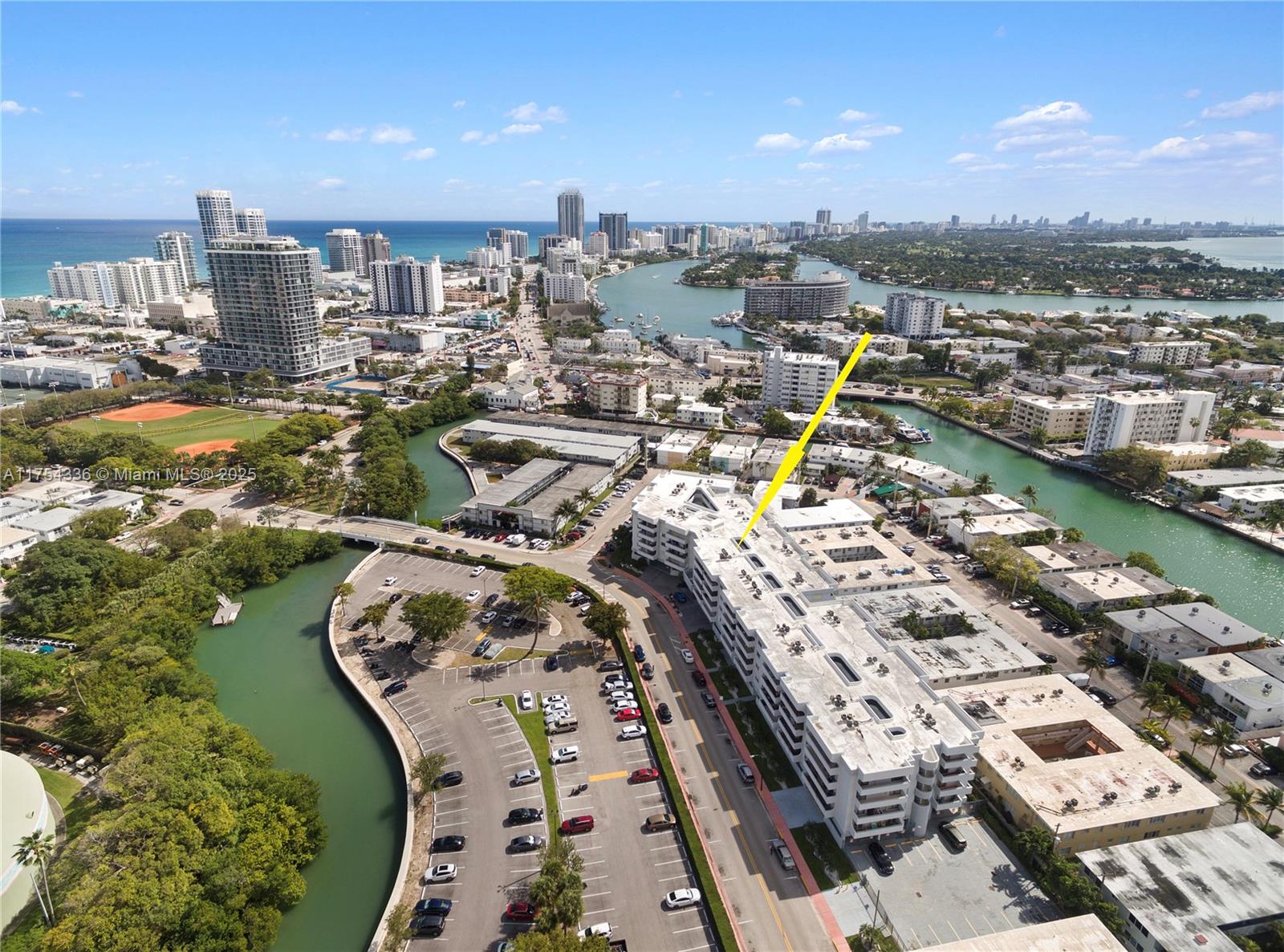 PARKVIEW PLAZA CONDO - Residential