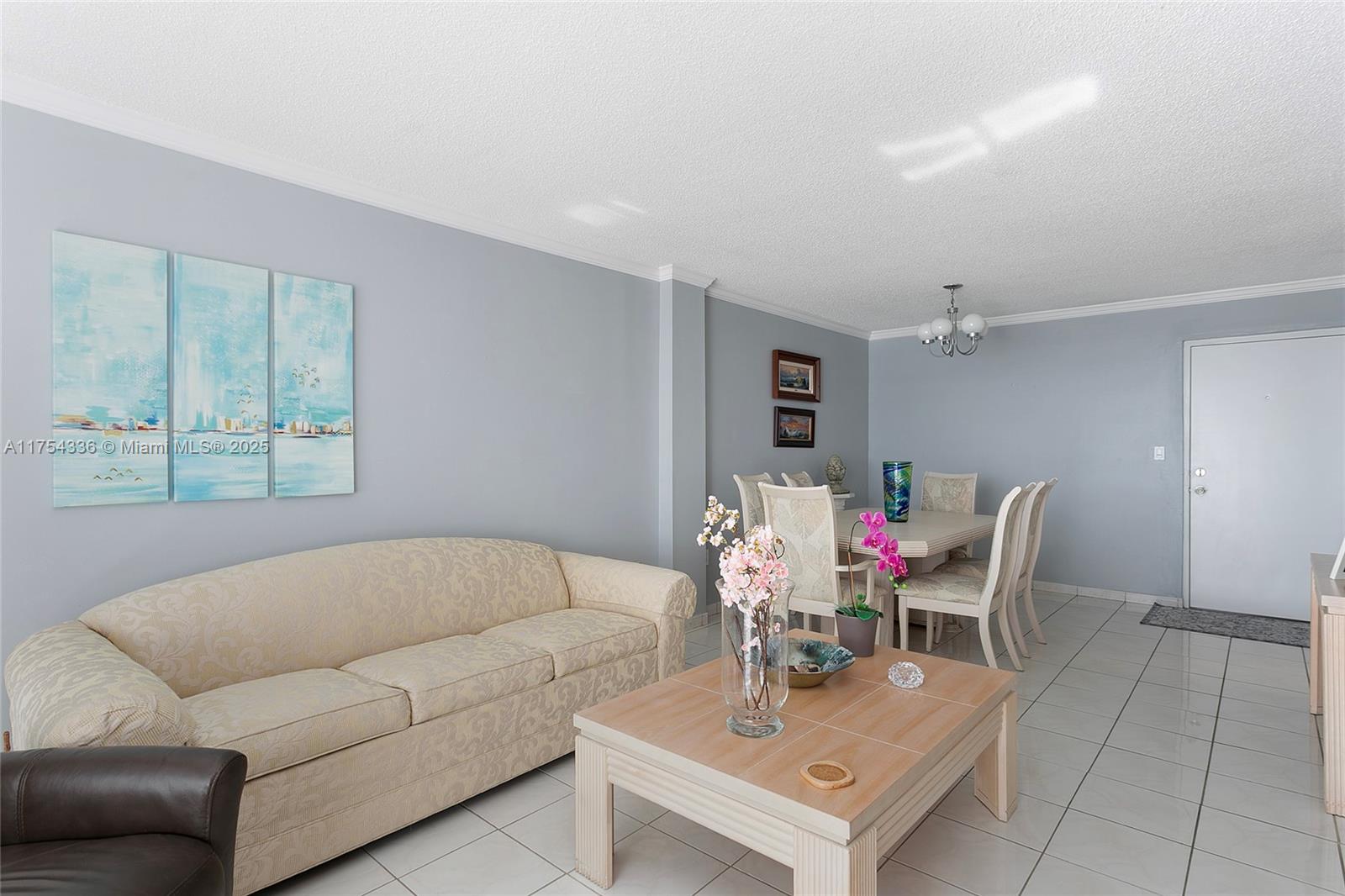 PARKVIEW PLAZA CONDO - Residential