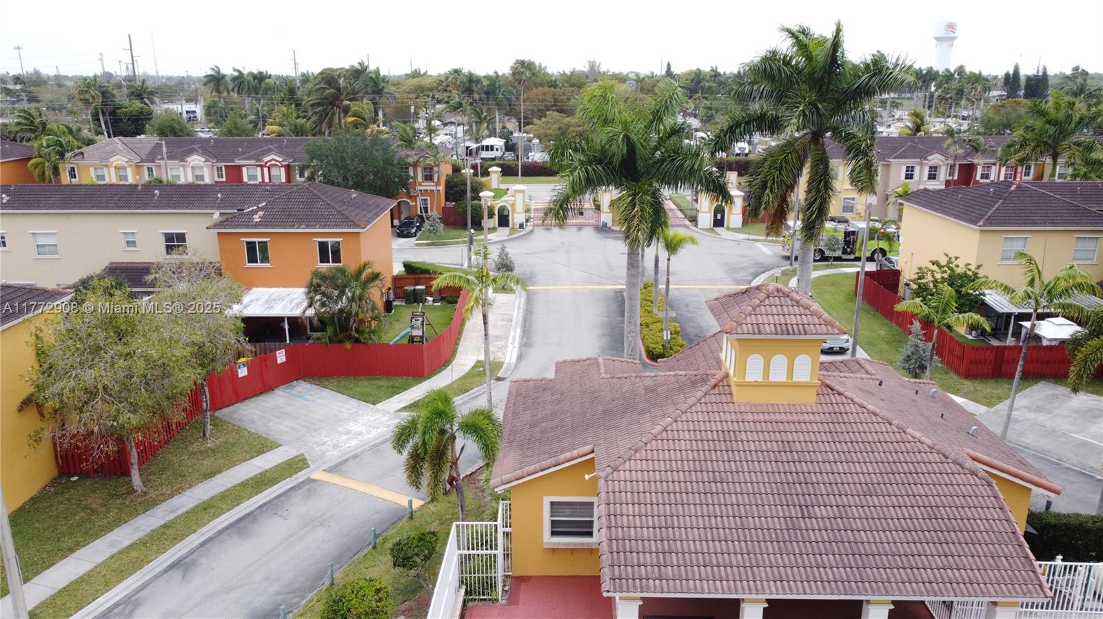 CASA DEL SUR - Residential