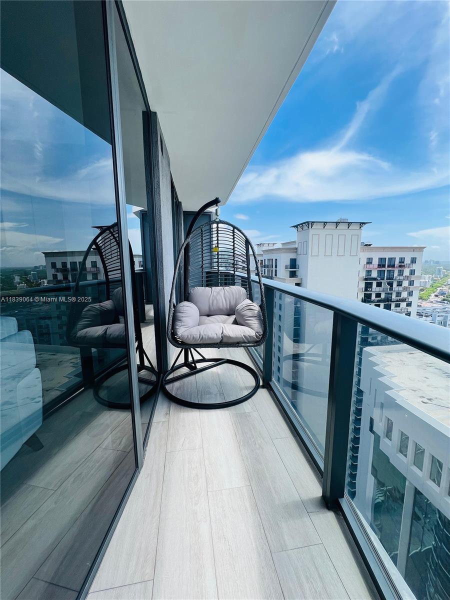 BRICKELL HEIGHTS WEST CON - Residential