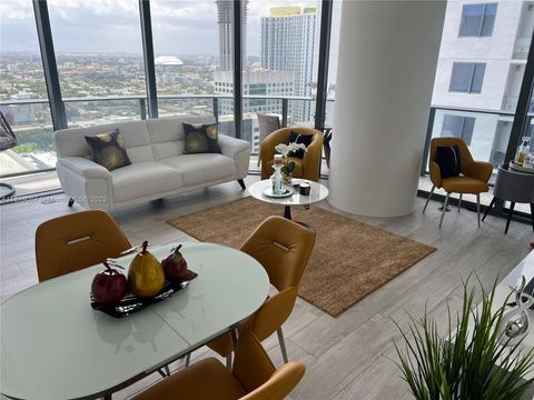 55 SW 9th St 3308 Miami FL 33130