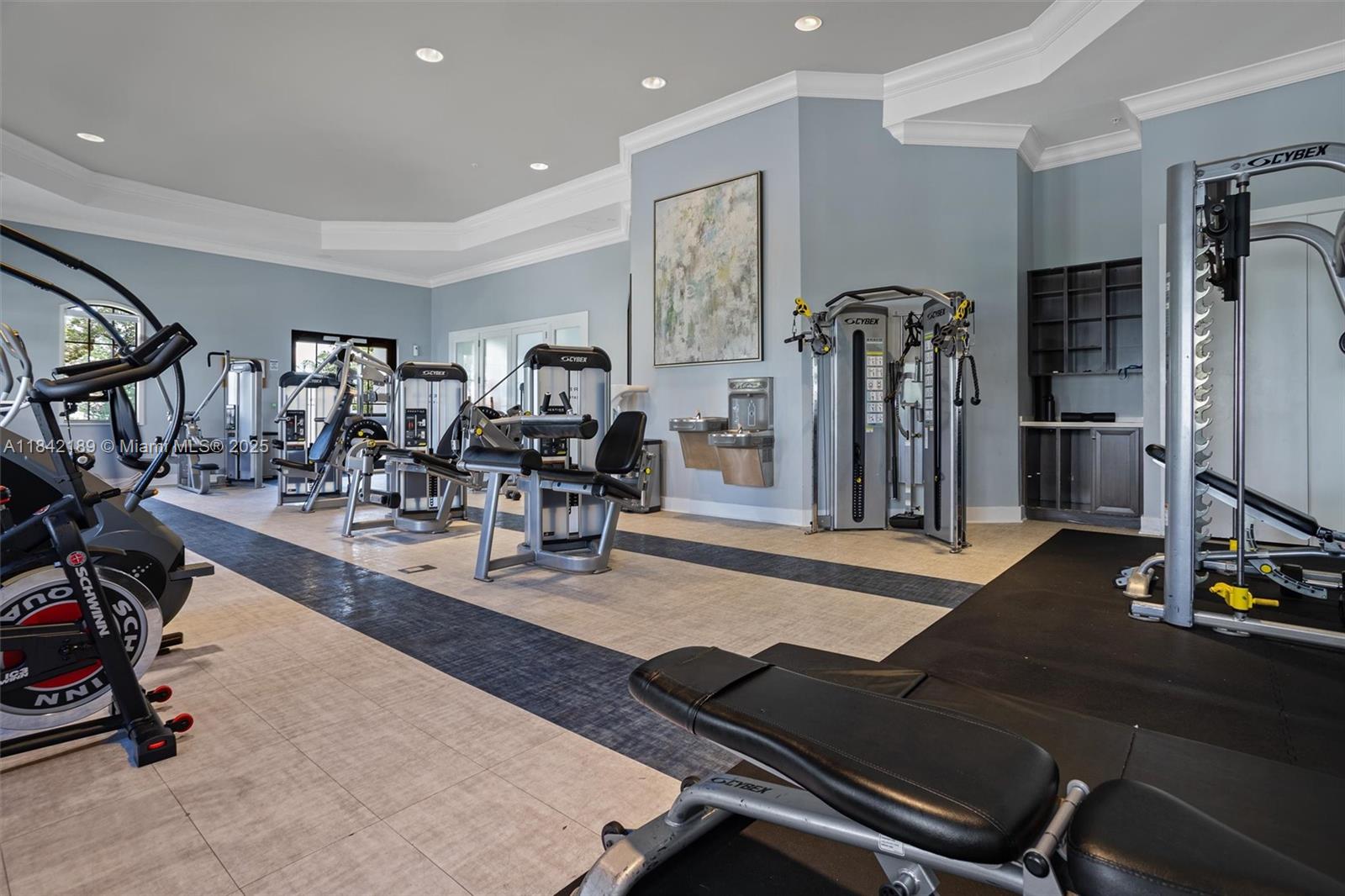 PEMBROKE LAKES SOUTH - Residential