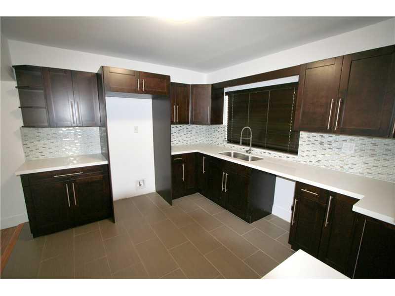 HOLLEMAN PARK - Residential Lease