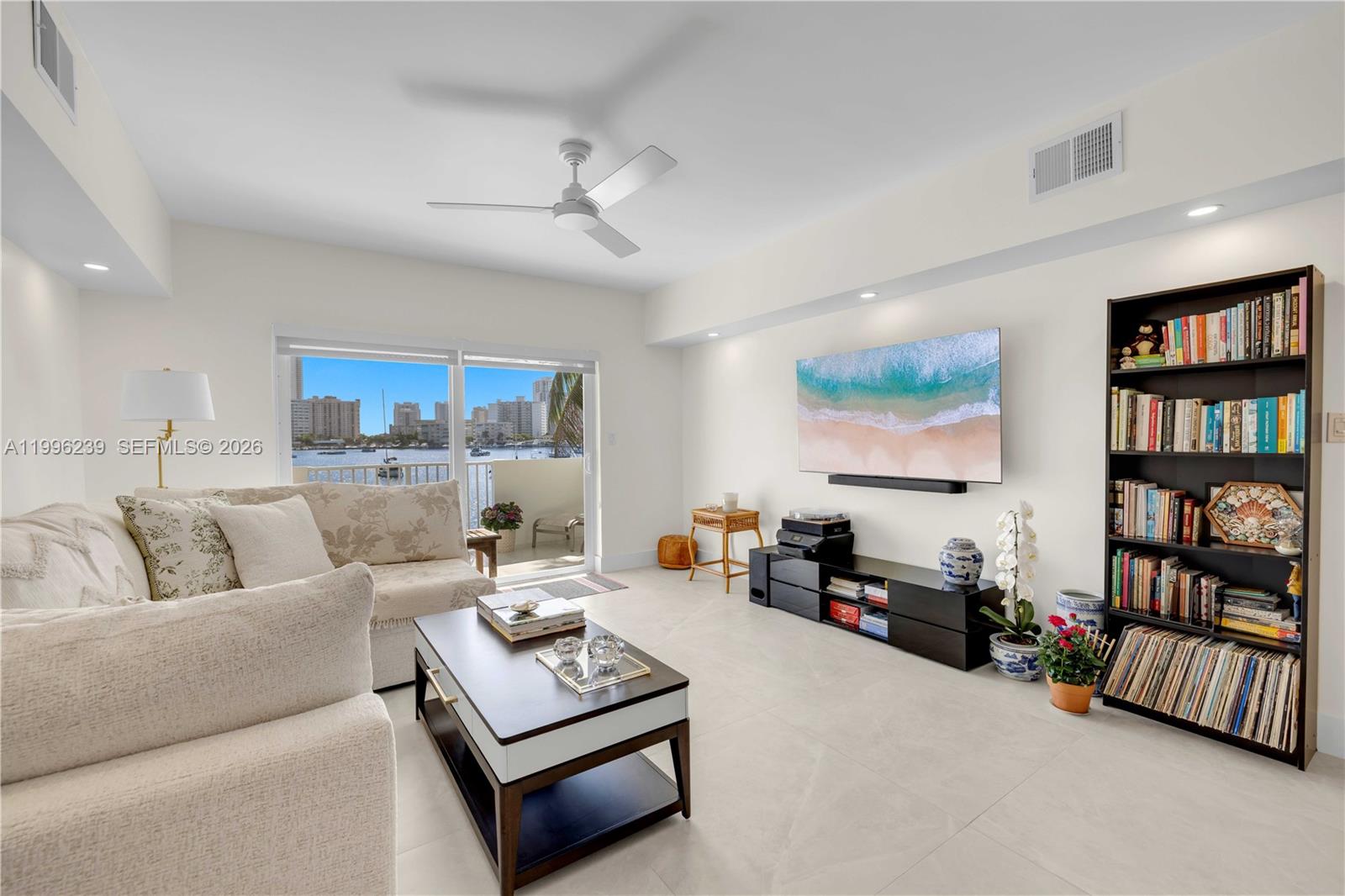 WOODLAKE APTS CONDO - Residential