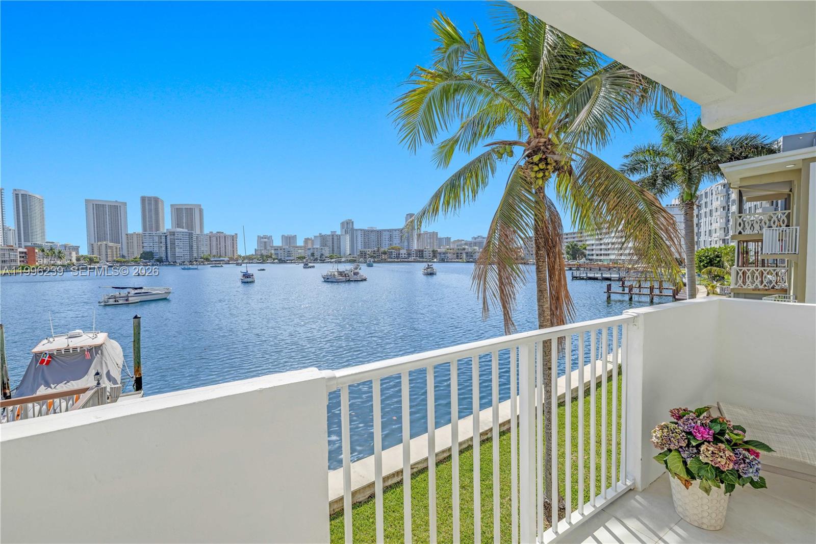 WOODLAKE APTS CONDO - Residential