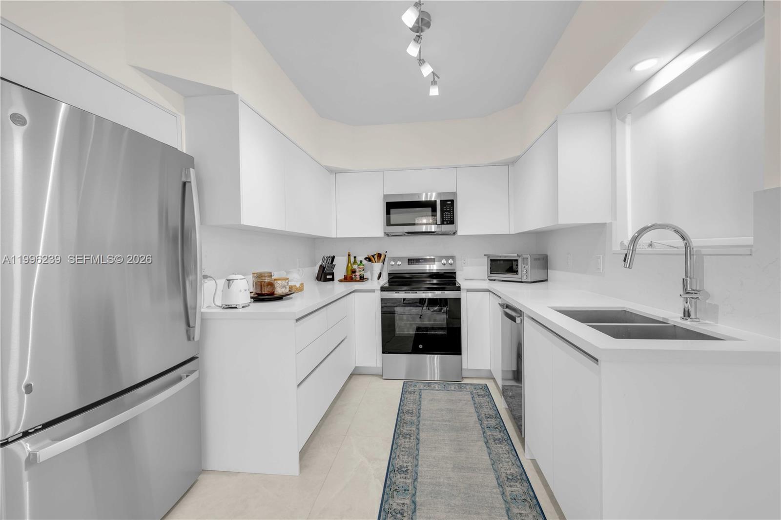 WOODLAKE APTS CONDO - Residential