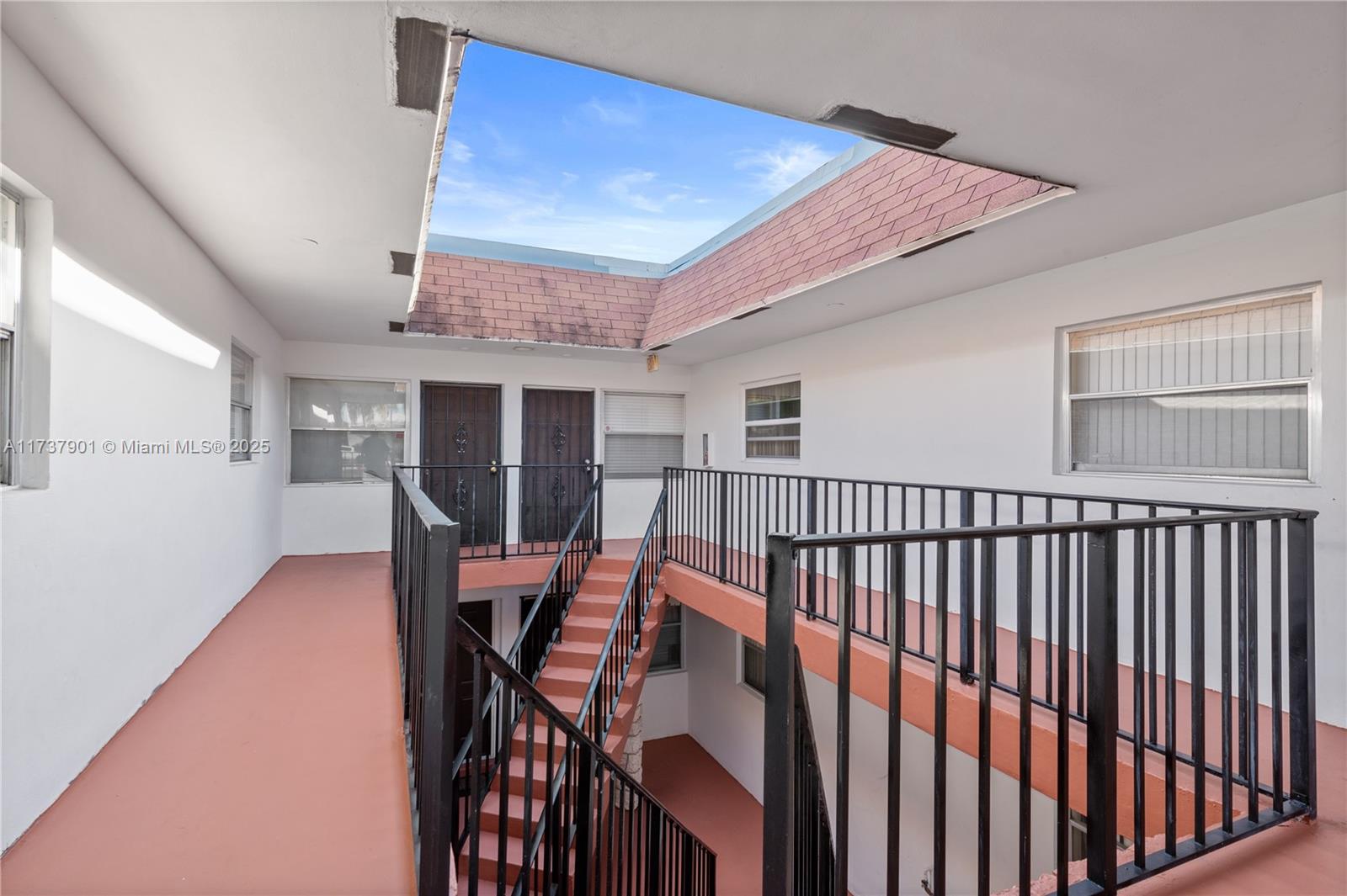 222 SW 1st St H-6