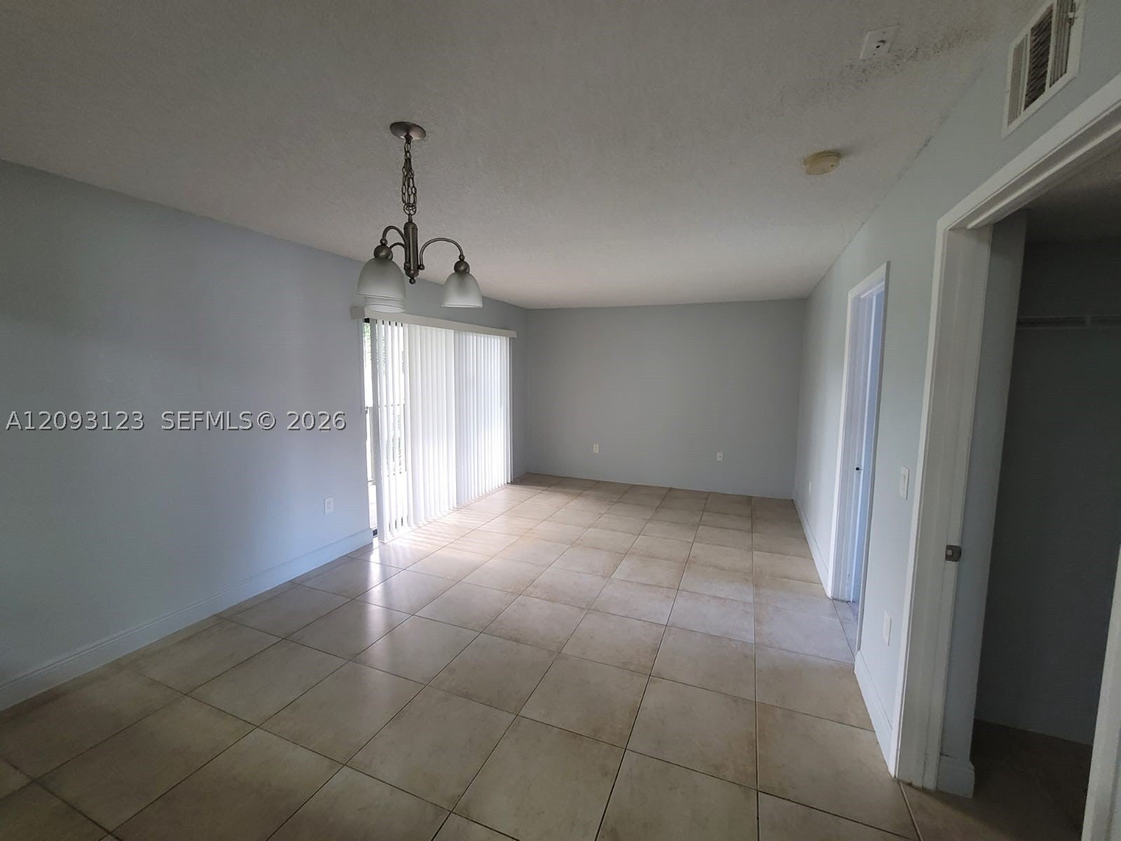 1545 Lake Crystal Dr H
