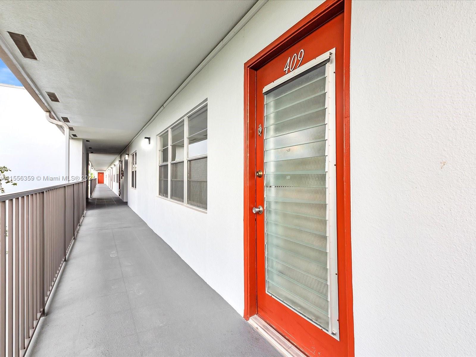 IVANHOE WEST - Residential