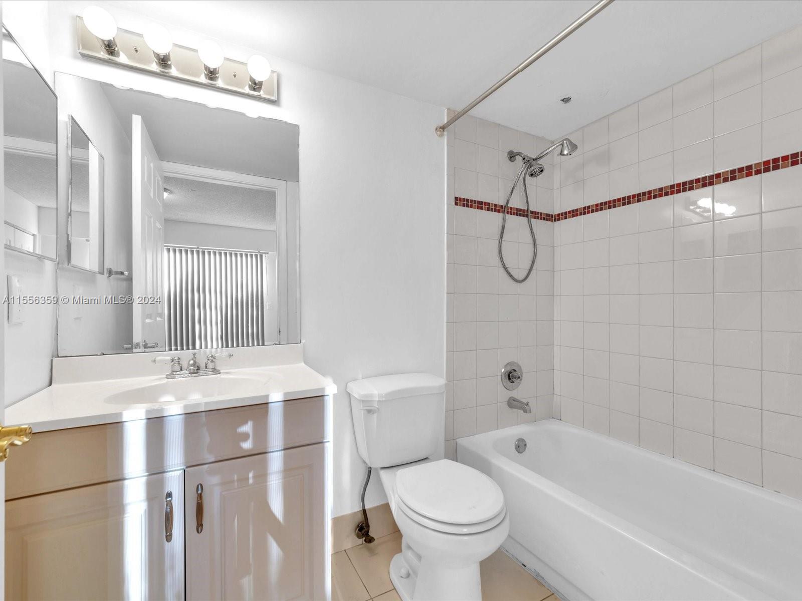 IVANHOE WEST - Residential