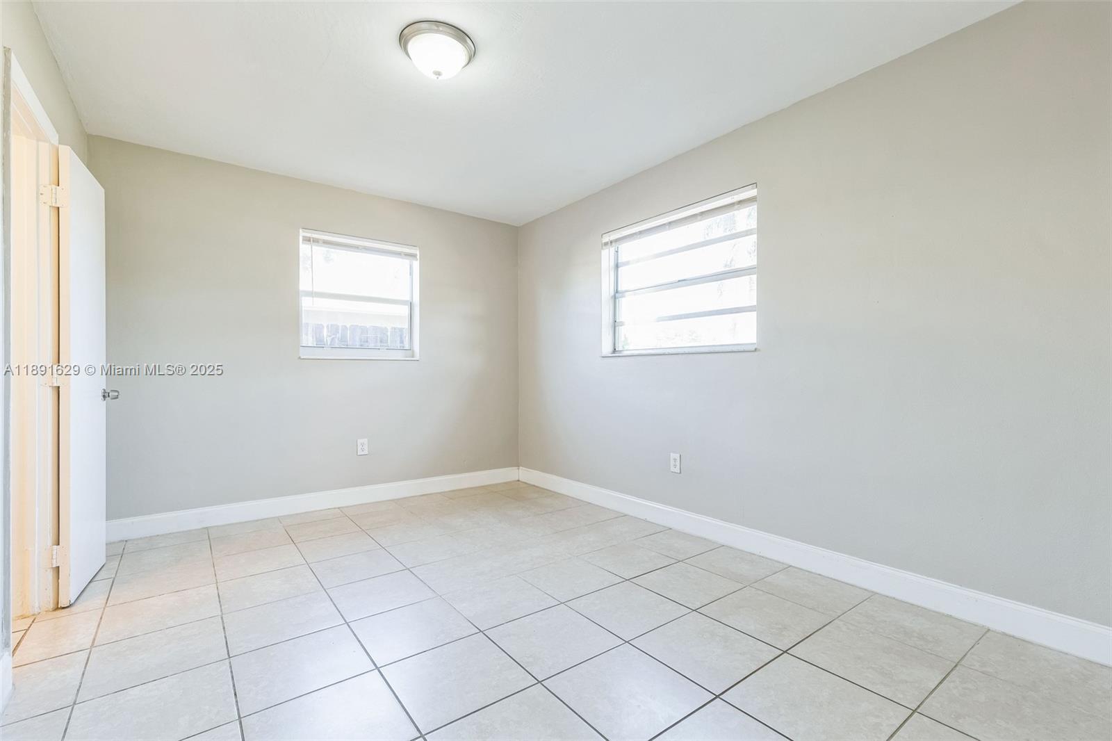 MIRAMAR SEC 12 - Residential
