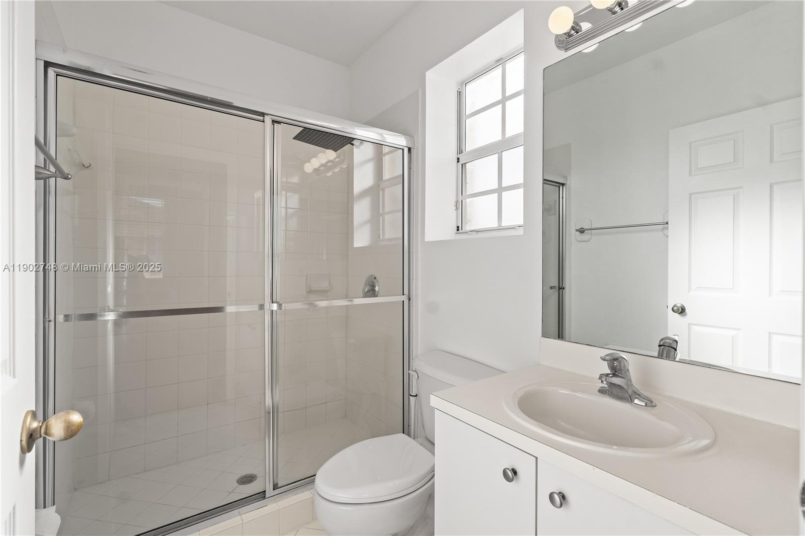 VILLAS AT CARMEL CONDO NO - Residential