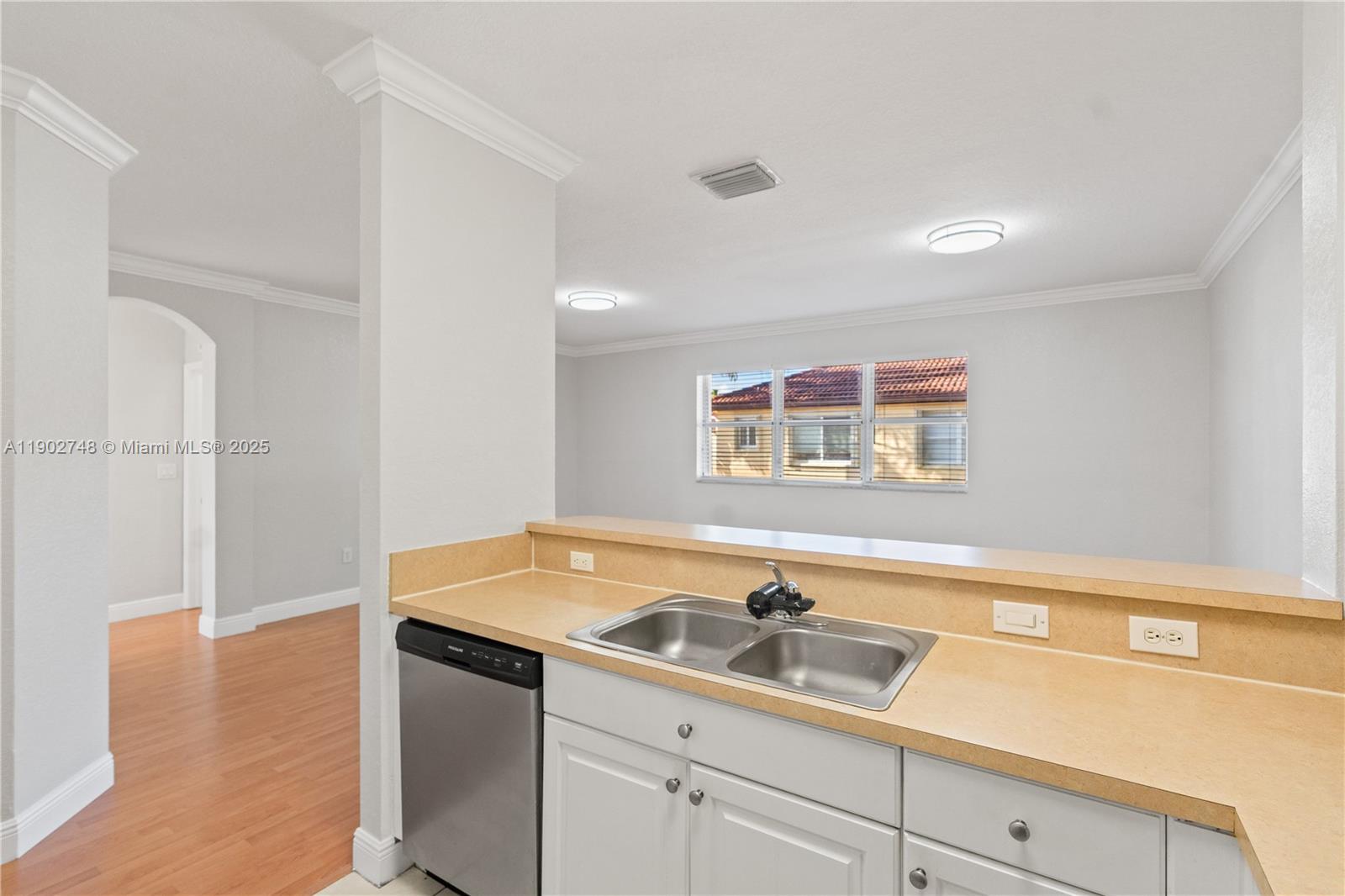 VILLAS AT CARMEL CONDO NO - Residential