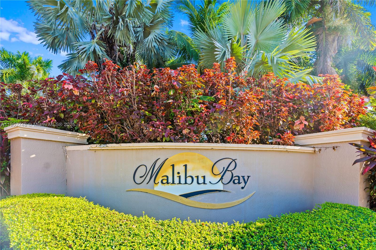 VILLAS AT CARMEL CONDO NO - Residential