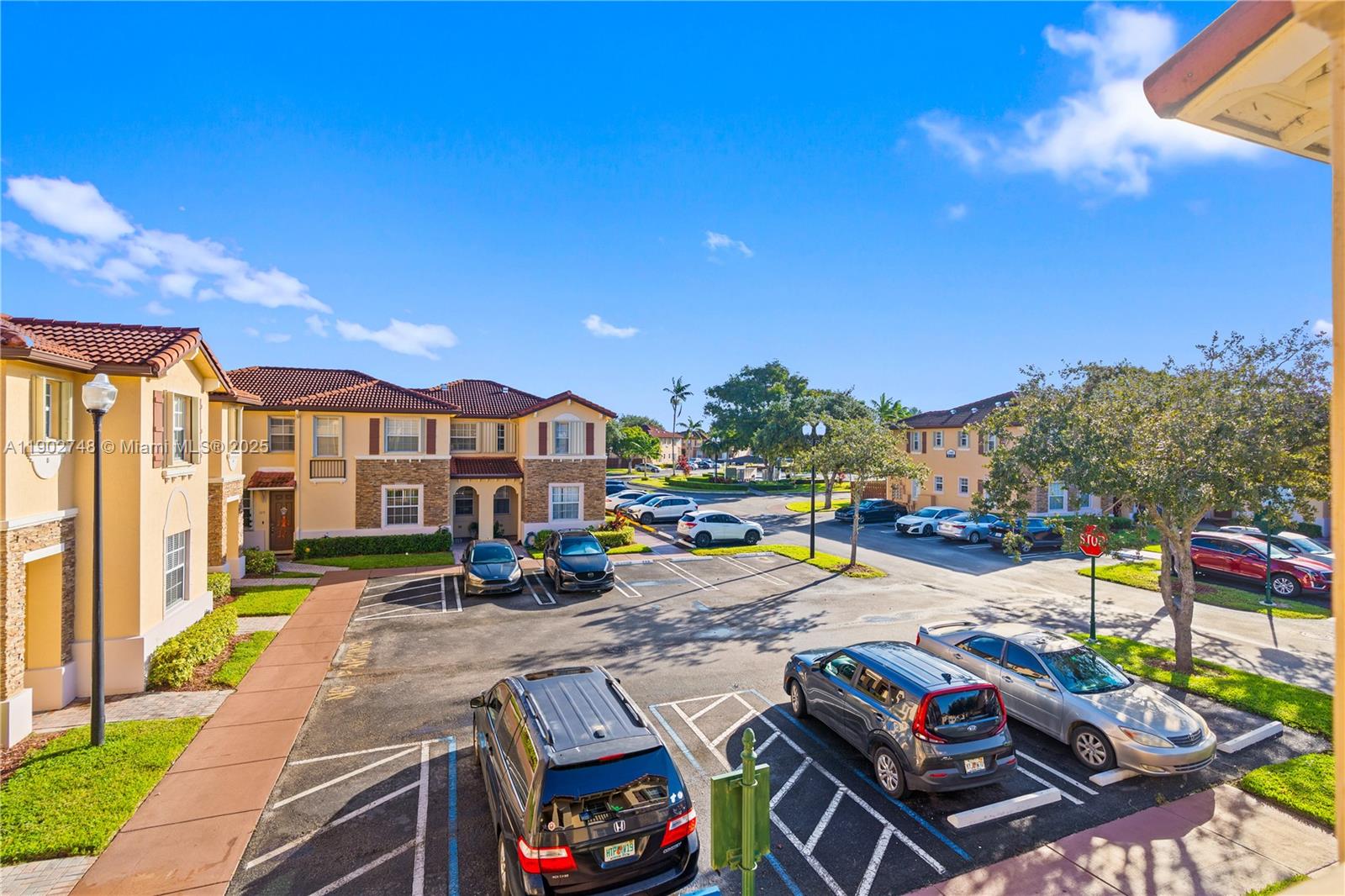 VILLAS AT CARMEL CONDO NO - Residential