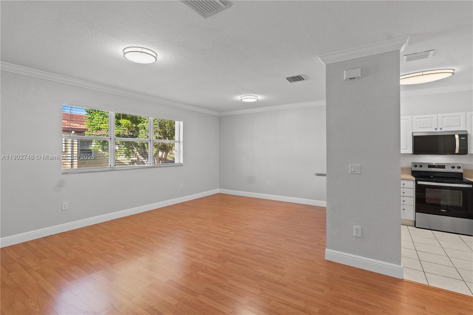 VILLAS AT CARMEL CONDO NO - Residential