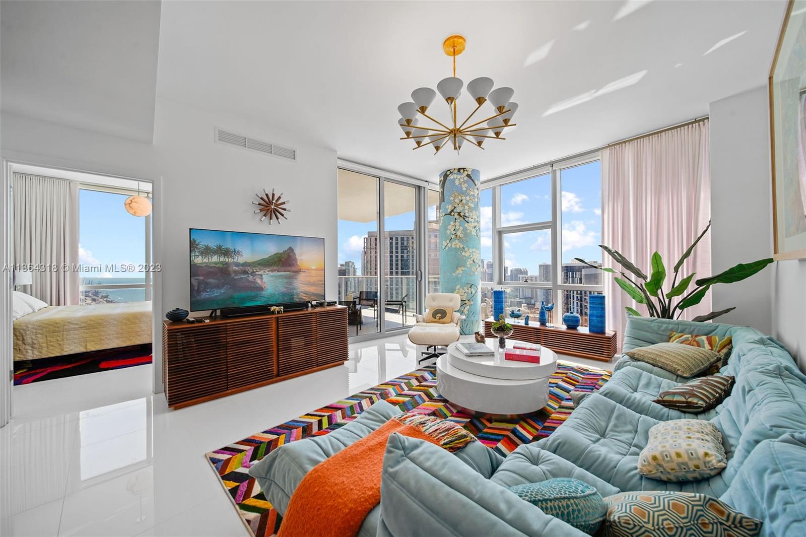 PARAMOUNT MIAMI WORLDCENT - Residential