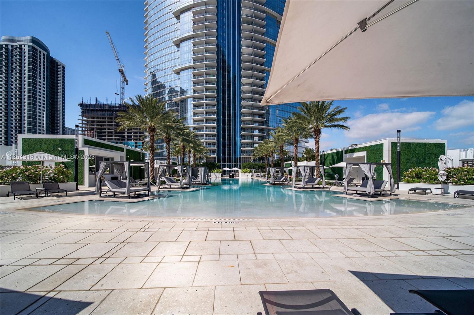 PARAMOUNT MIAMI WORLDCENT - Residential