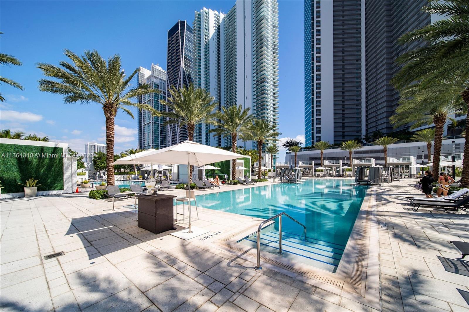 PARAMOUNT MIAMI WORLDCENT - Residential