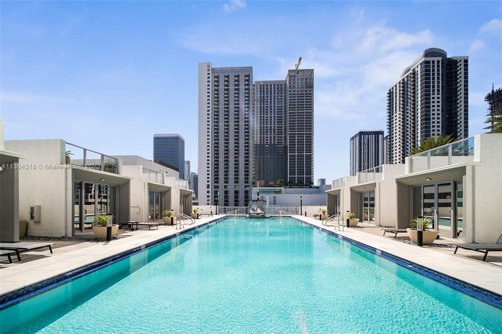 PARAMOUNT MIAMI WORLDCENT - Residential