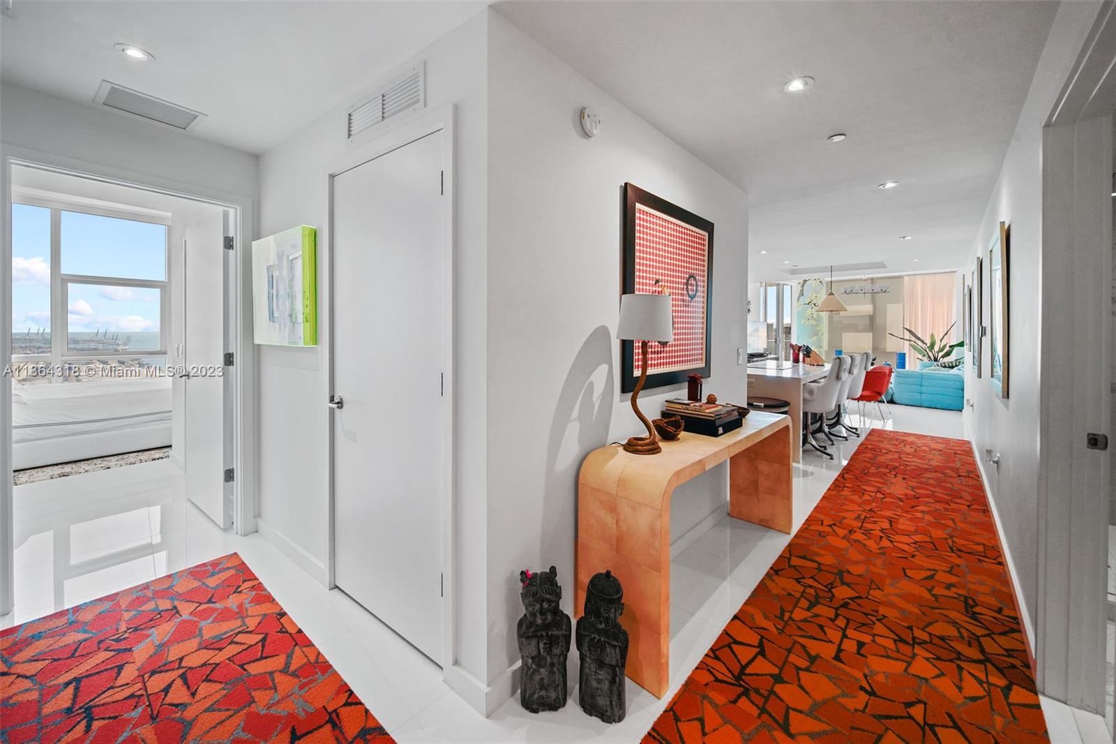 PARAMOUNT MIAMI WORLDCENT - Residential