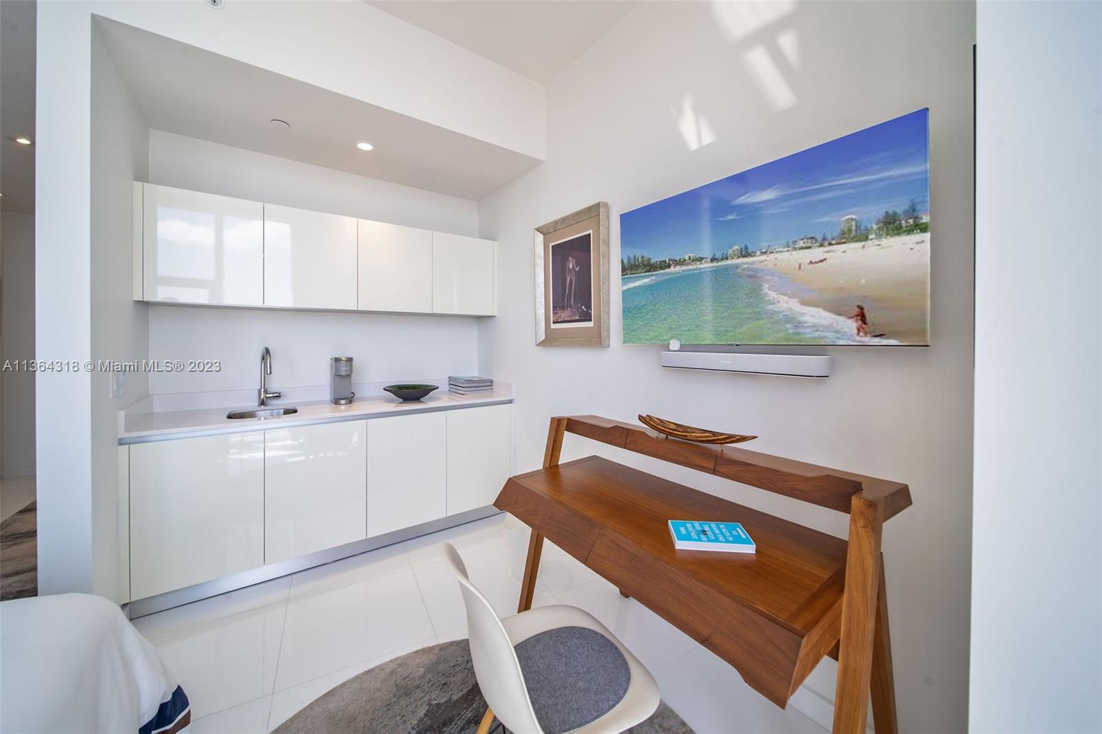 PARAMOUNT MIAMI WORLDCENT - Residential