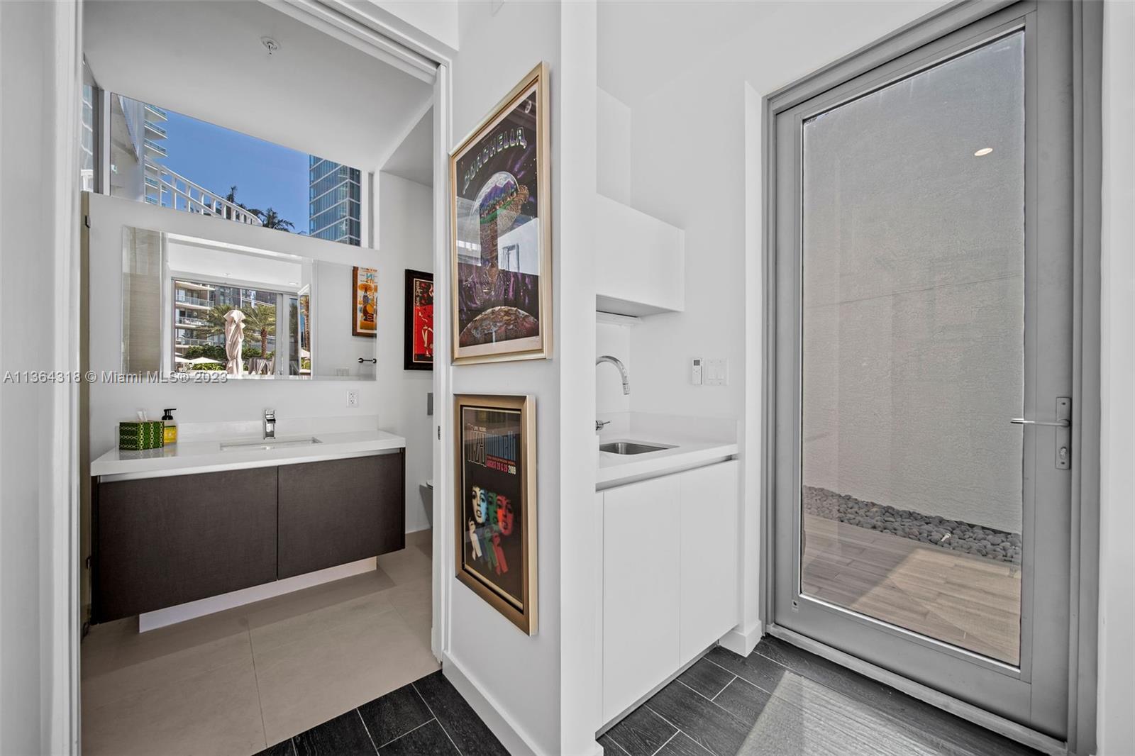 PARAMOUNT MIAMI WORLDCENT - Residential