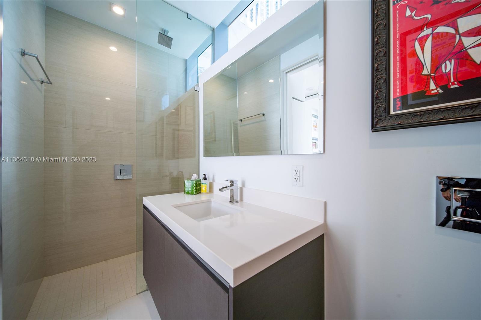 PARAMOUNT MIAMI WORLDCENT - Residential